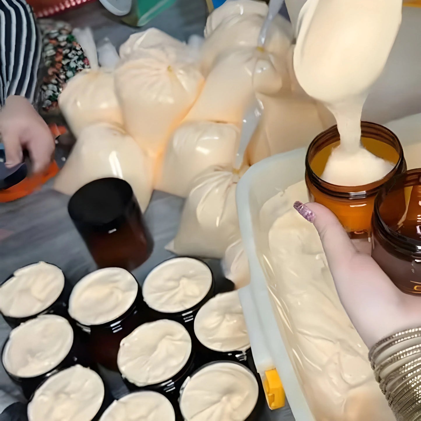 Original Zafrani Glow Gold Cream by Beauty Bite